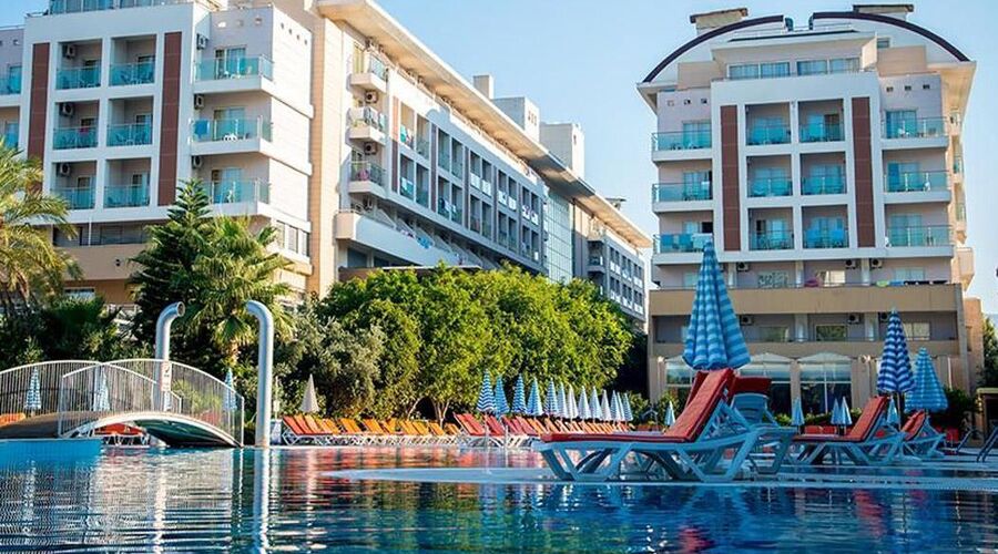 HEDEF RESORT HOTEL